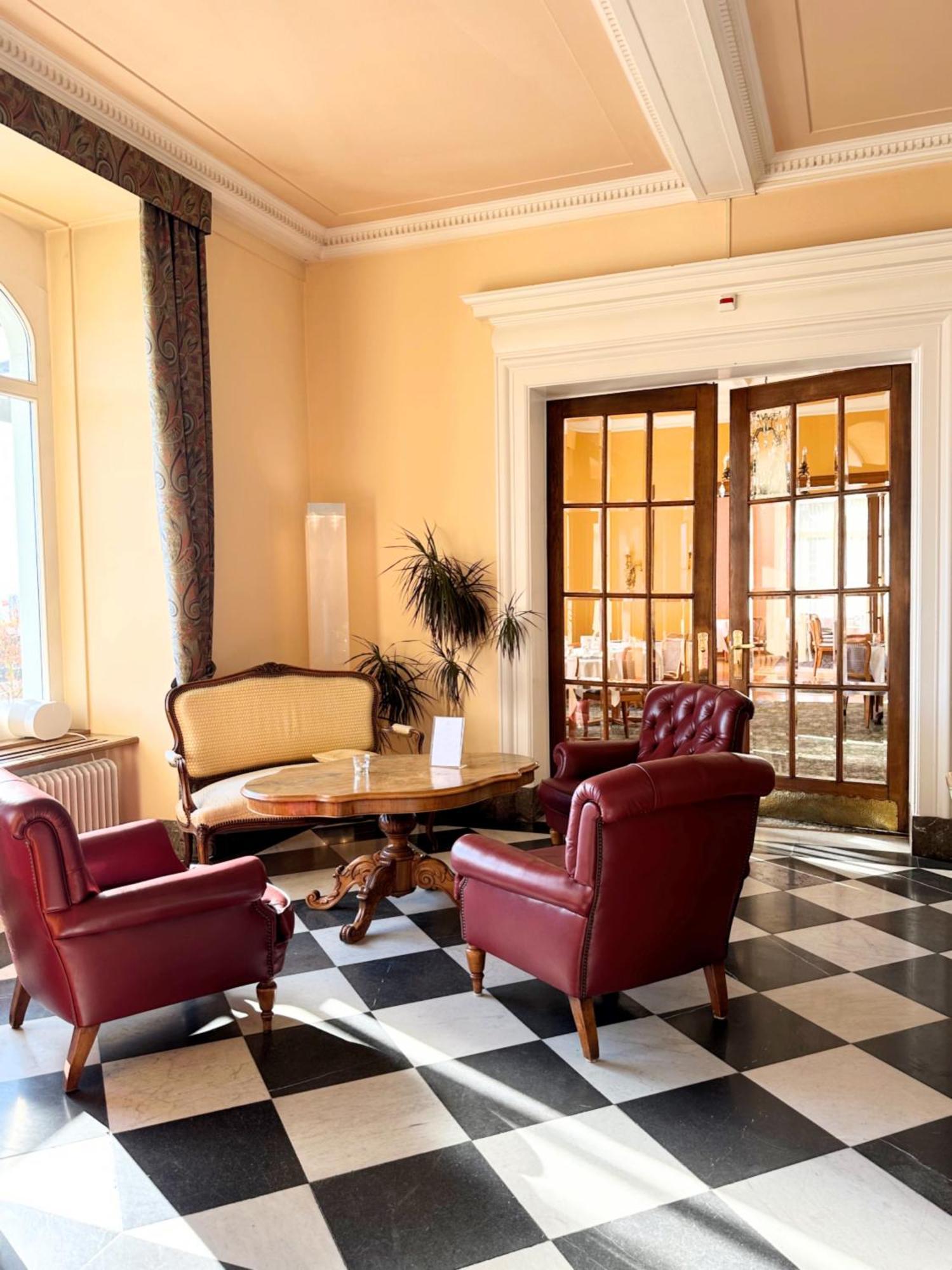 Hotel Royal Luzern Экстерьер фото